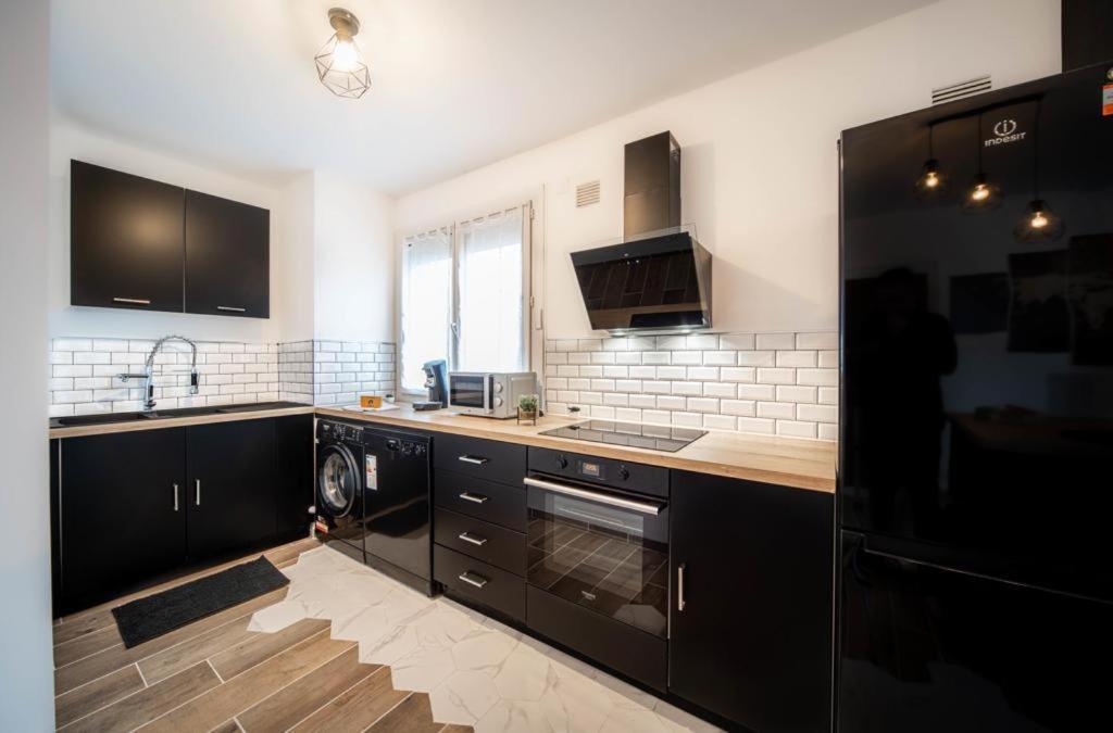 Beautifulhome Appartement Avec Balcon - Centre Ville Chalon-sur-Saone Exterior photo